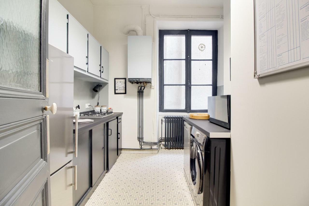 Sous Le Cedre - Au Coeur De Nantes Apartment ภายนอก รูปภาพ